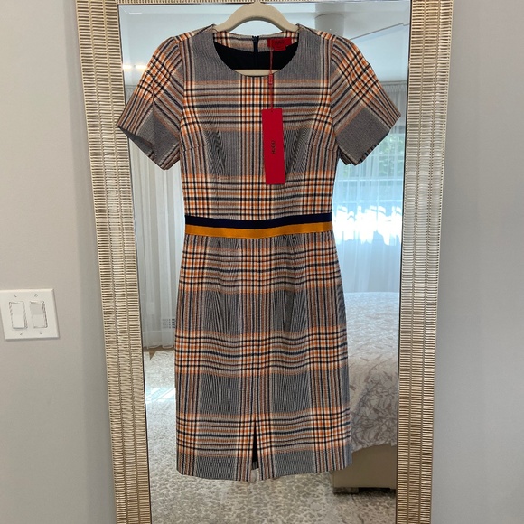 HUGO BOSS Dress Size 0 with Lace Detail NEW WITH TAGS - Picture 1 of 4